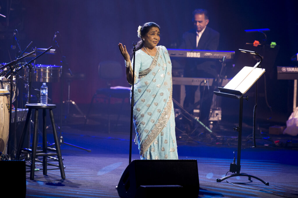 Indian Veteran Singers Asha Bhosle