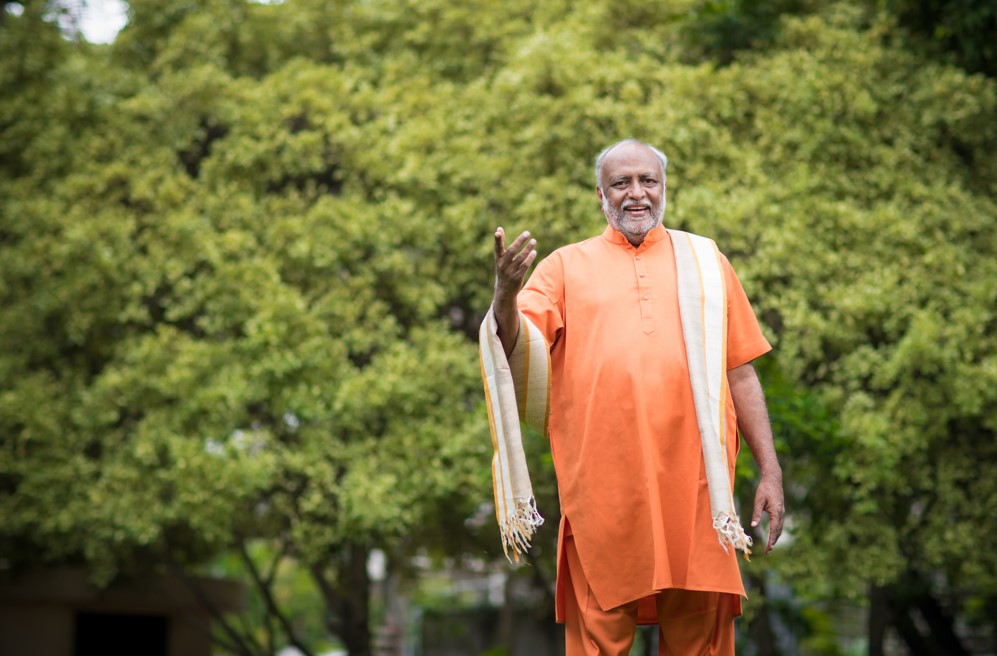 Swami Sukhabodhananda Spiritual Leaders