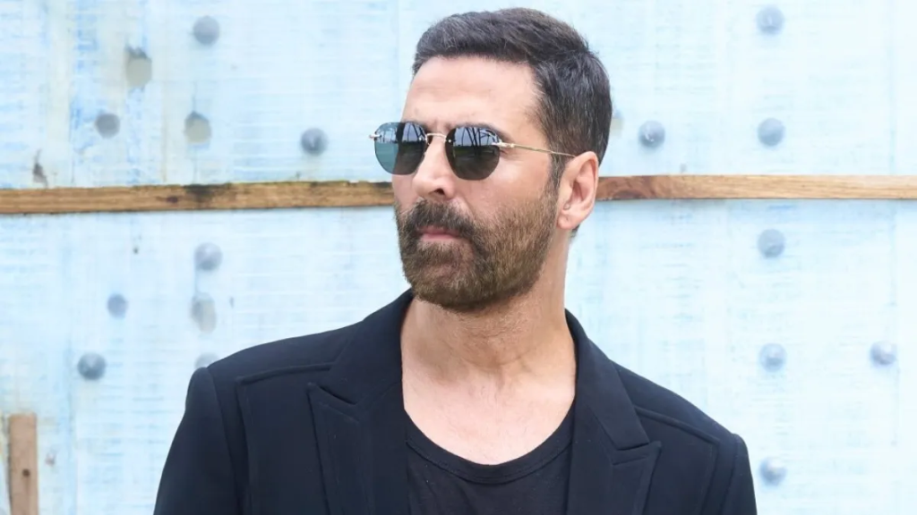 Akshay Kumar richest