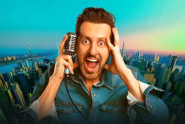Max Amini in India