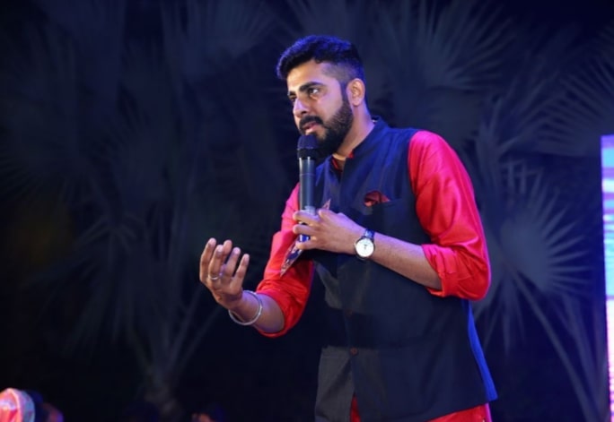 Sagar Duggal Indian Wedding Emcee